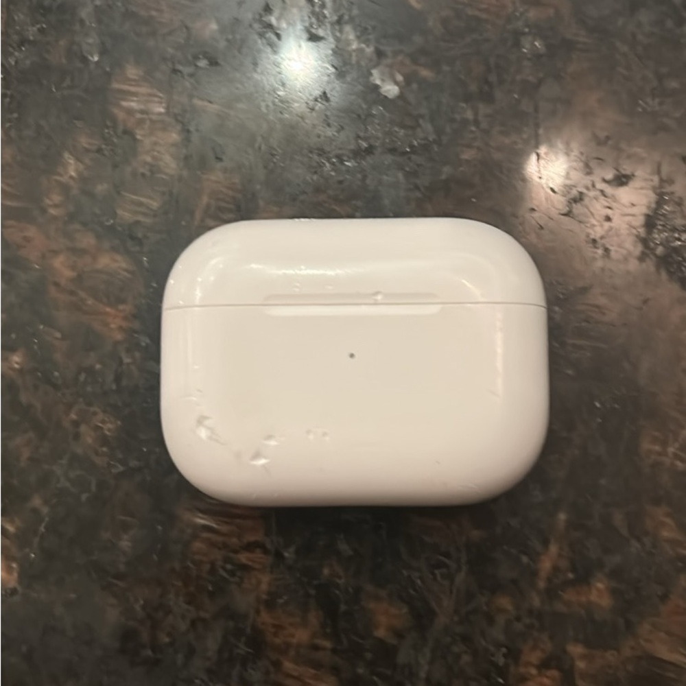 White Wireless Earbuds Case